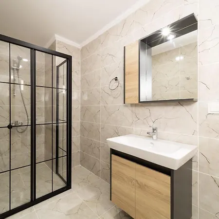 Charming Flat Near Beach In Muratpasa *